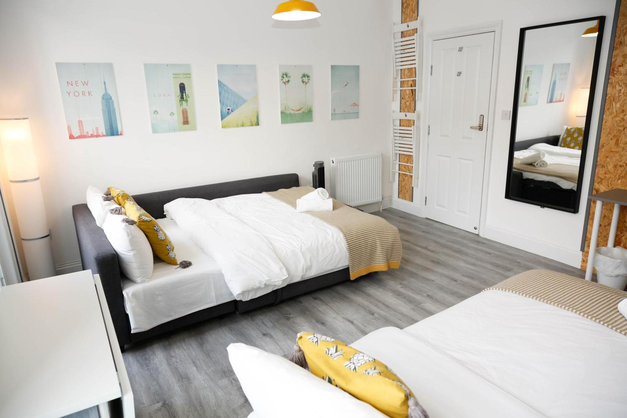Luxury Rooms In Camden Town Near Shops, Cafes, Bars & Metro With Shared Bathrooms Londres Exterior foto