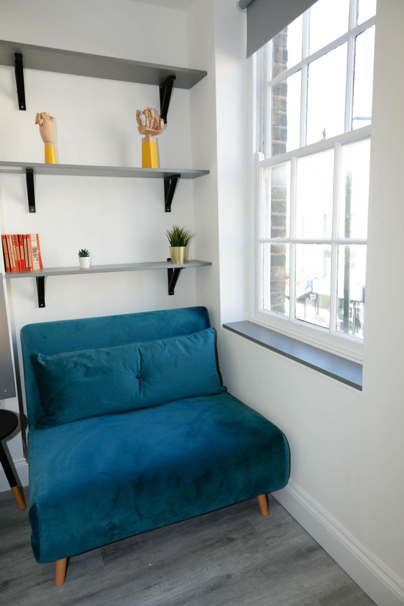 Luxury Rooms In Camden Town Near Shops, Cafes, Bars & Metro With Shared Bathrooms Londres Exterior foto
